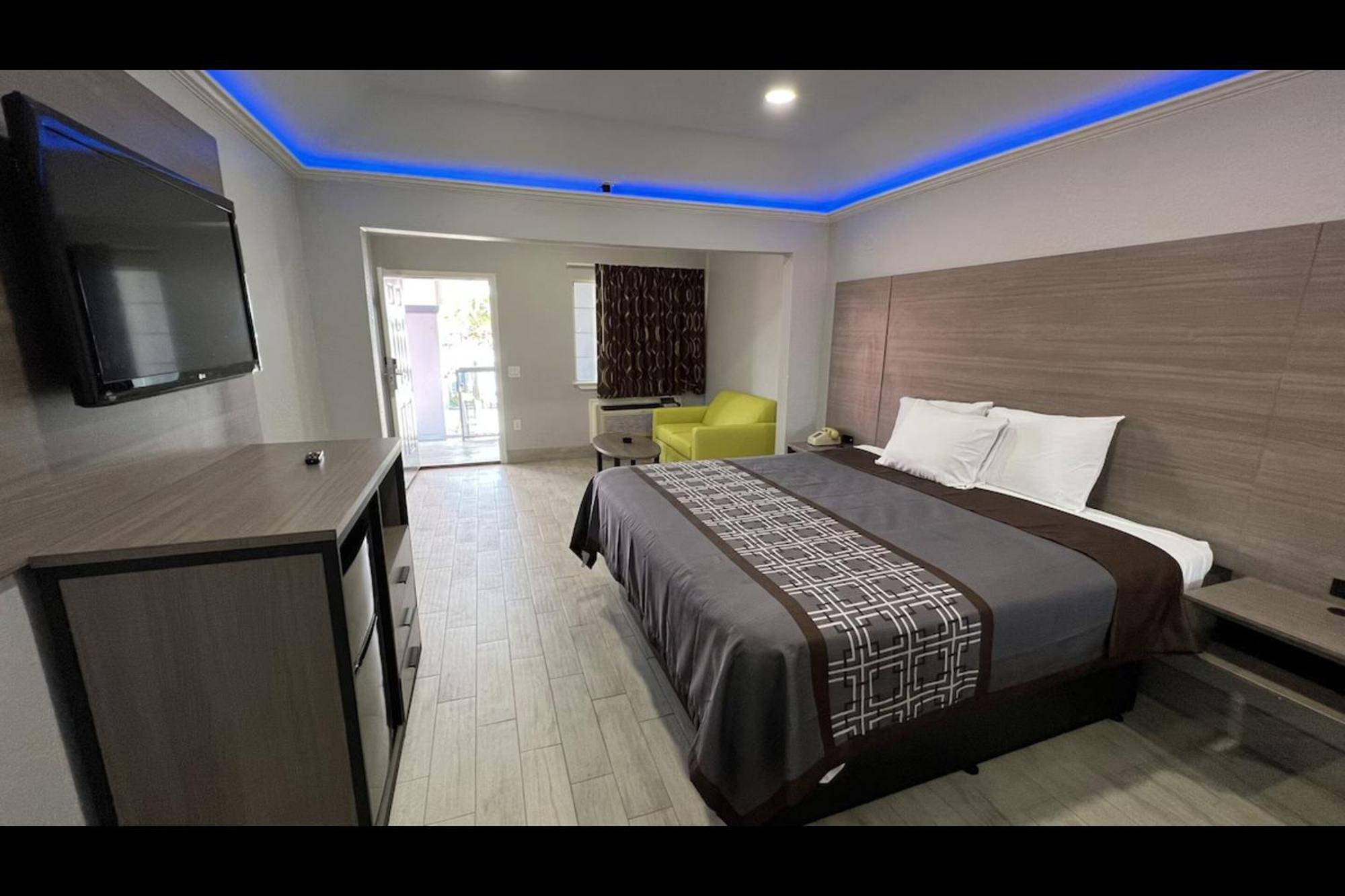 Kiwi Inn Willowbrook Hwy249 Louetta Εξωτερικό φωτογραφία